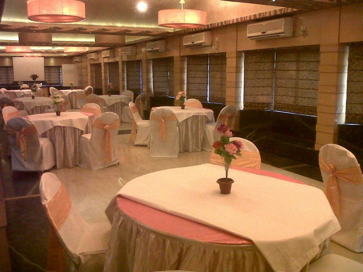 Palm Village Resort Kolkata Ngoại thất bức ảnh
