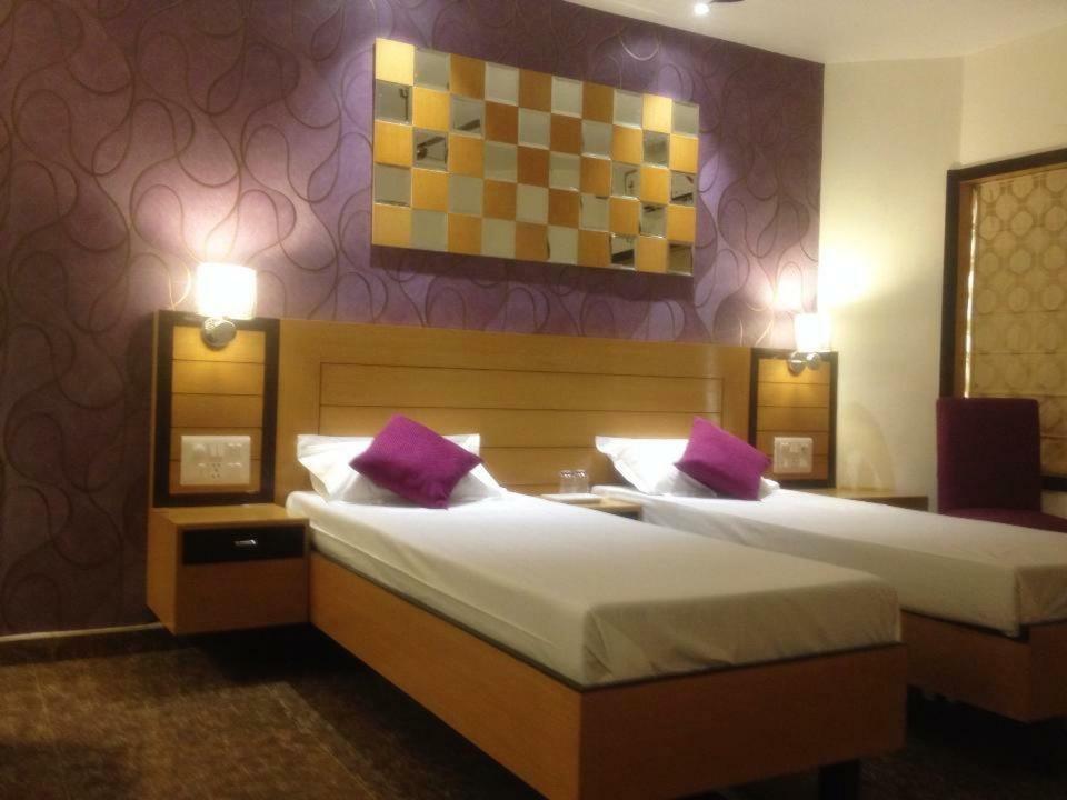 Palm Village Resort Kolkata Ngoại thất bức ảnh