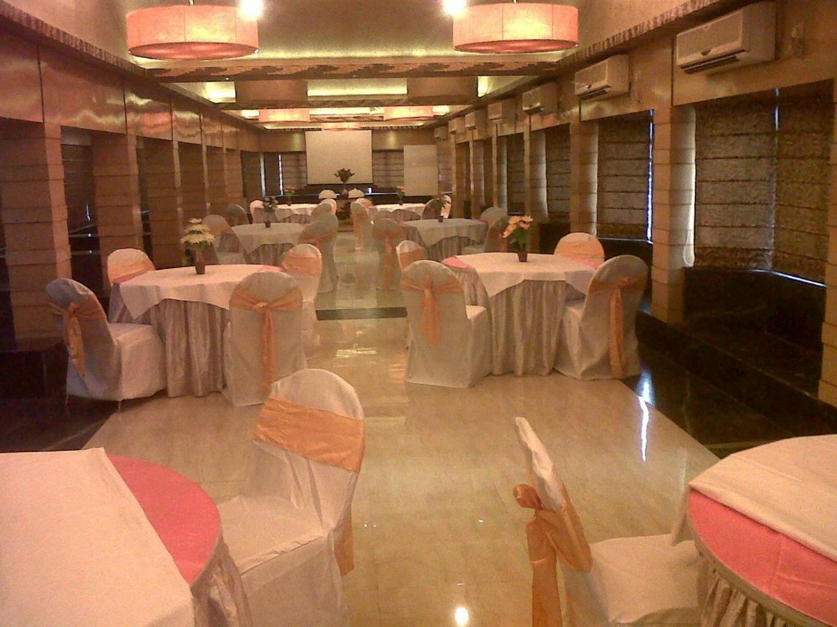 Palm Village Resort Kolkata Ngoại thất bức ảnh