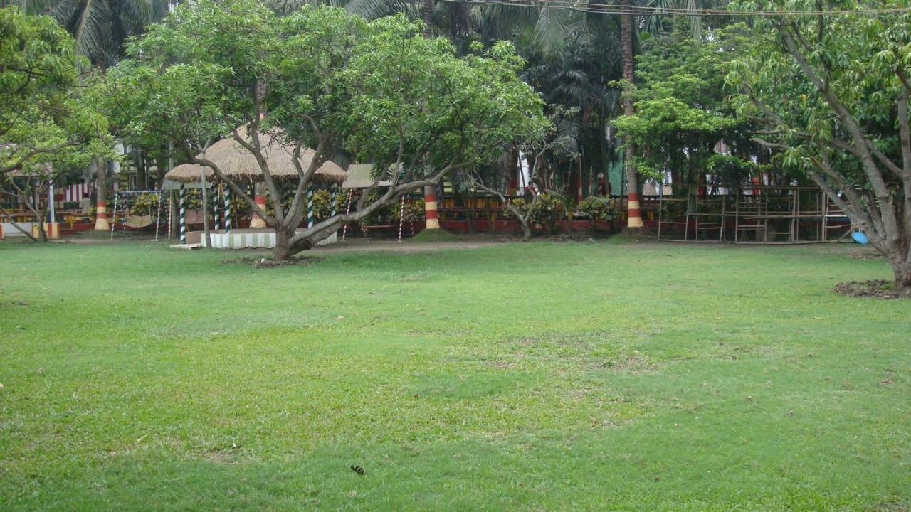 Palm Village Resort Kolkata Ngoại thất bức ảnh